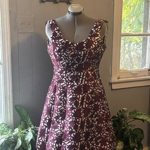 Minuet Petite Burgundy and Cream Floral Midi Dress